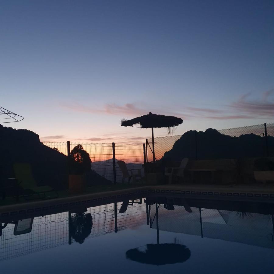 Apartamentos Rurales Sierra Alta Benaocaz Exterior photo