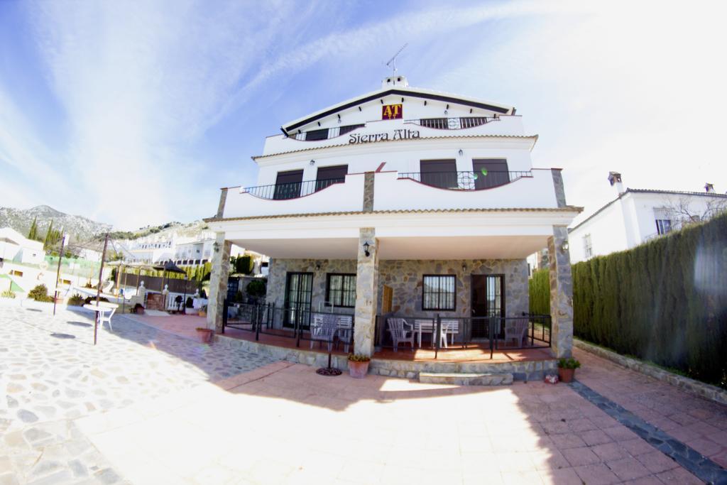 Apartamentos Rurales Sierra Alta Benaocaz Exterior photo