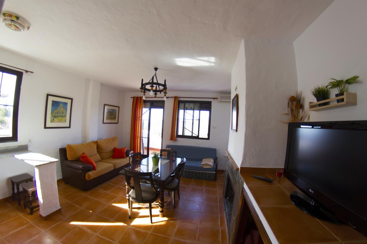 Apartamentos Rurales Sierra Alta Benaocaz Exterior photo